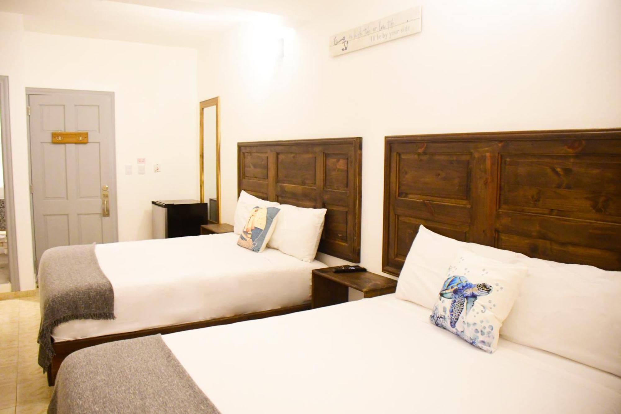 Hostal Marina Samana Buitenkant foto